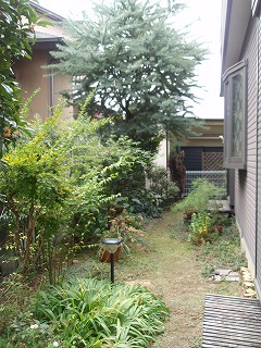 生駒市　K邸　庭リフォーム工事　ガーデン　アンティークレンガ　乱石 Before画像