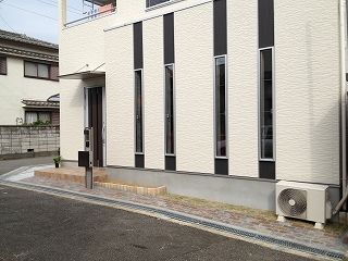 東大阪市　T邸　新築外構工事　機能門柱　カーポート After画像