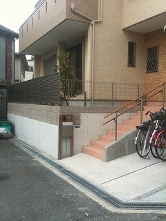 奈良市　新築外構工事　カーポート　機能門柱 イメージ画像