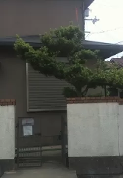 奈良市　Ａ邸　塀塗り替え　植栽のサムネイル