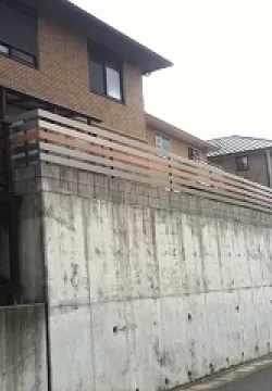 生駒市　N邸　エクステリア工事　オリジナルフェンス施工のサムネイル