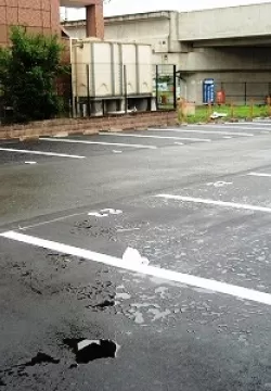 京田辺市　Ｔ駐車場　アスファルト舗装工事のサムネイル