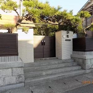 奈良　京都　お庭リフォーム　門周りリフォームでスッキリ!のサムネイル