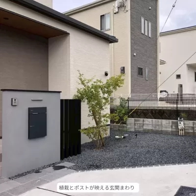 奈良市　K様邸　❘シンプルで上品な外構に、やさしい緑を添えて